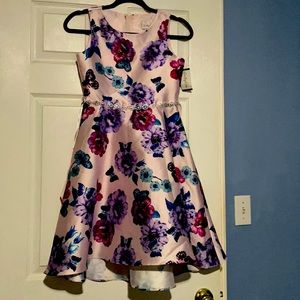 NWT Girl’s party dress 👸🏻👸🏼👸🏽👸🏿